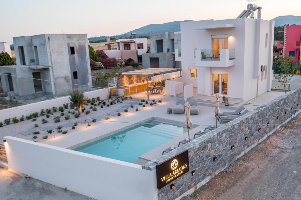 Villa Ariadne Gennadi Exteriör bild