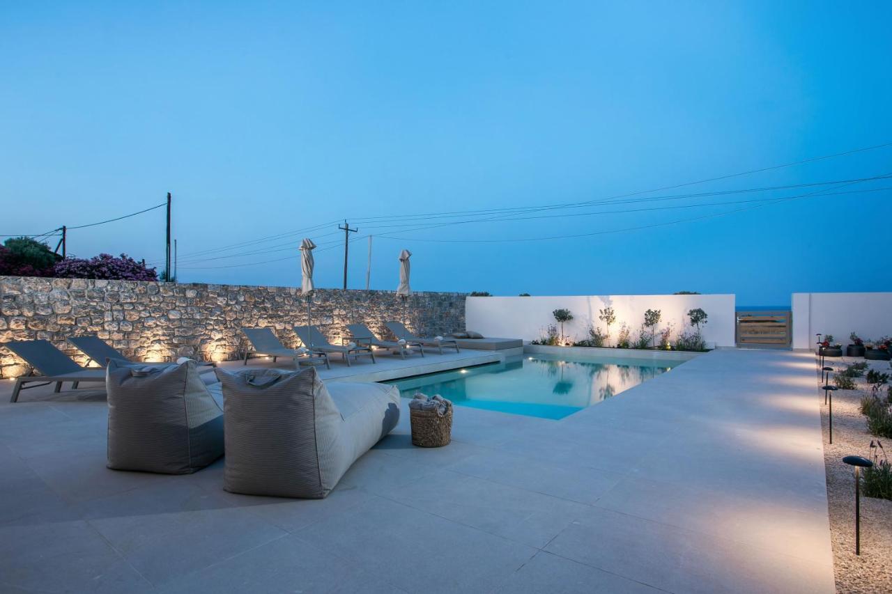 Villa Ariadne Gennadi Exteriör bild